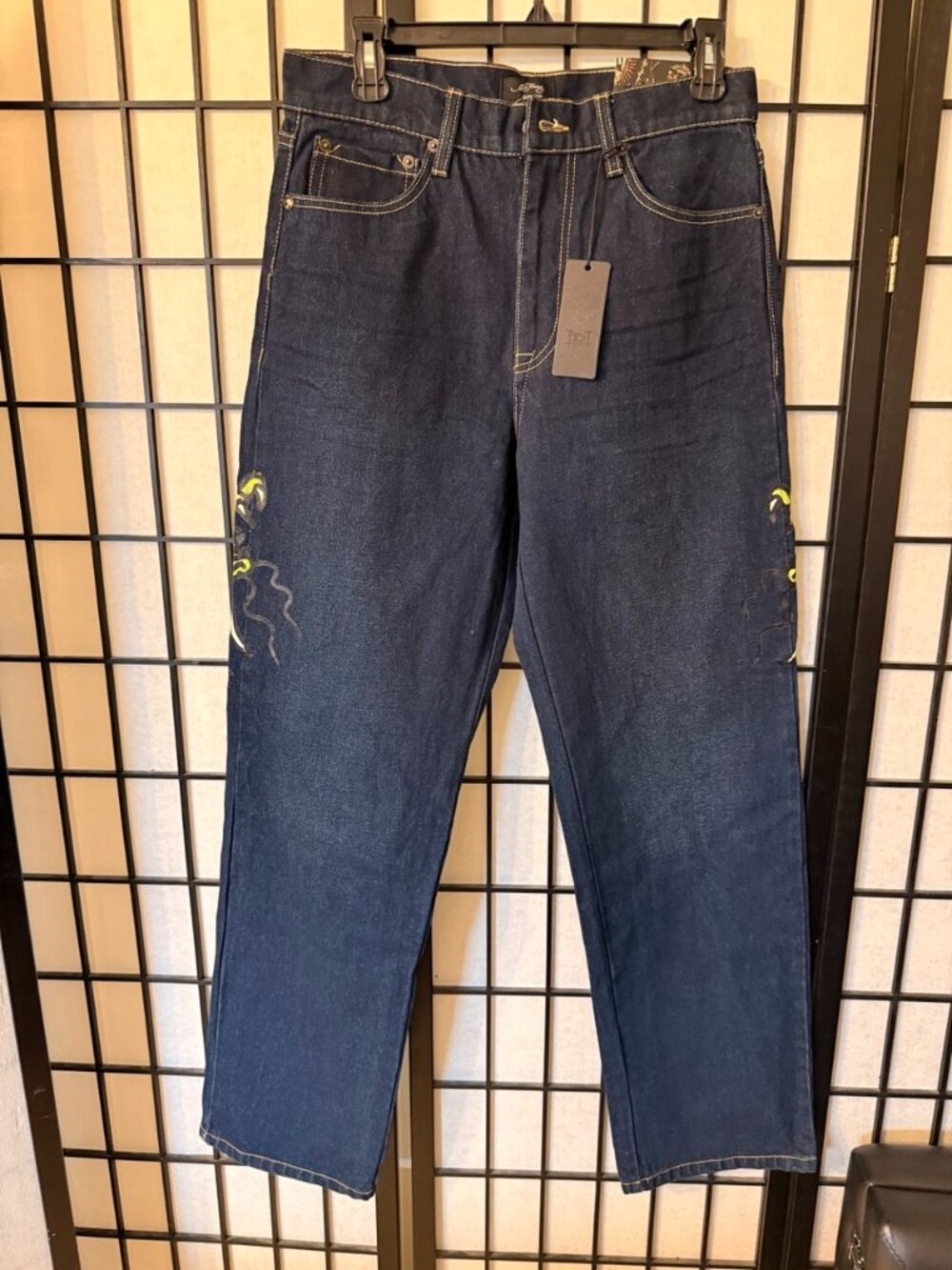 Ed Hardy Women’s Size 28 Dragon Skull Graphic Jeans Dark Wash NWT